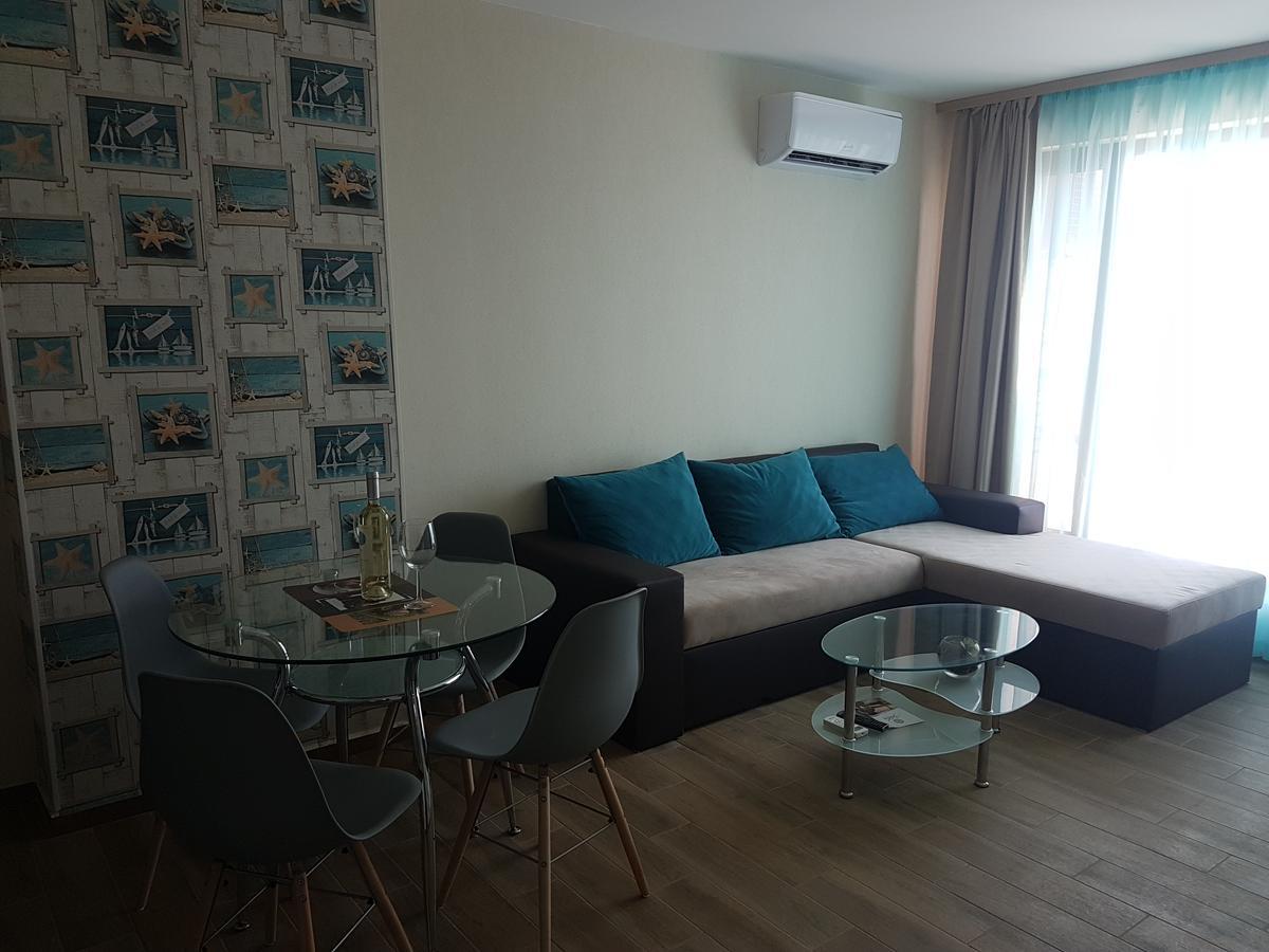 Apart Hotel Iglika Pomorie Bagian luar foto