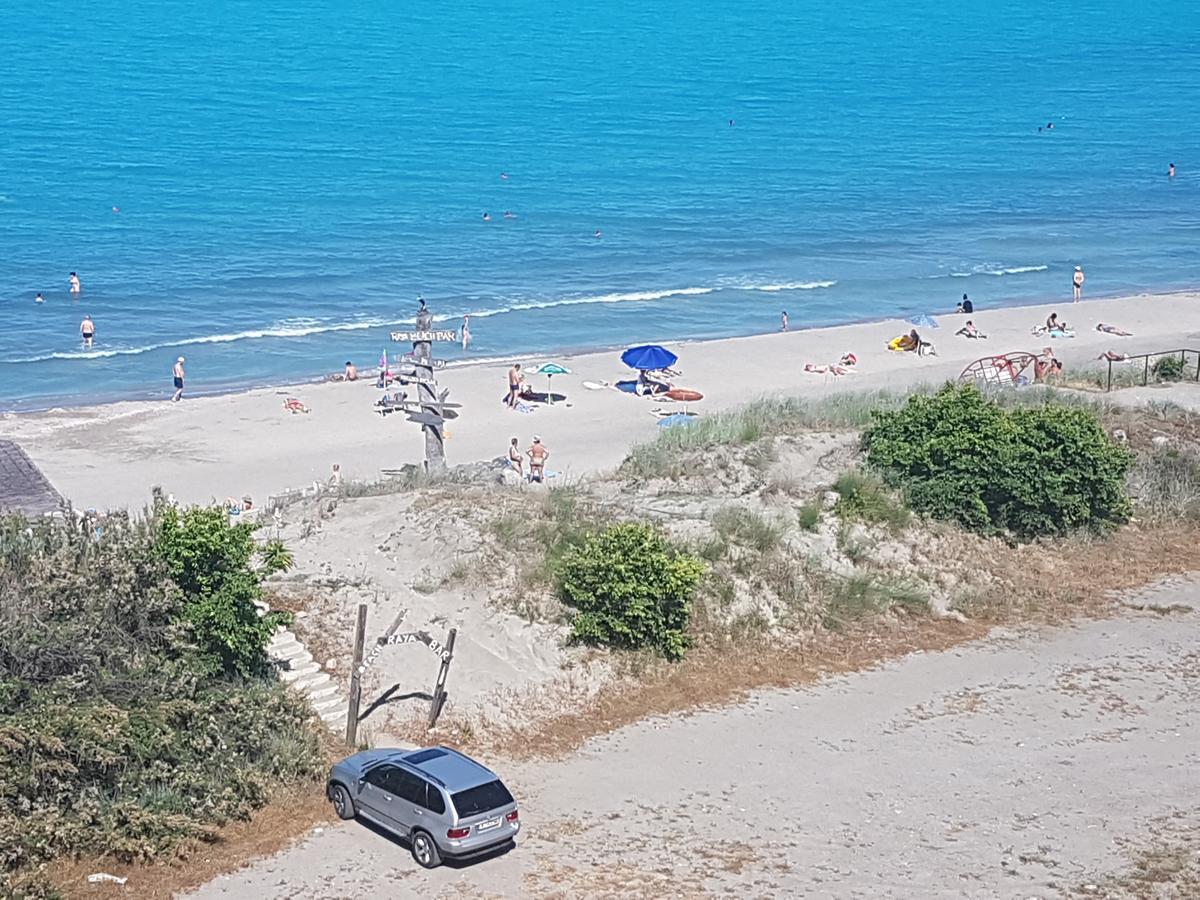 Apart Hotel Iglika Pomorie Bagian luar foto